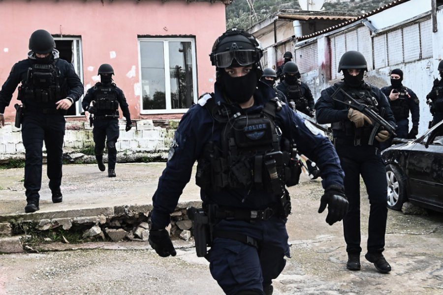 Αποκαλυπτική η βαλλιστική για το μακελειό στα Βορίζια: 124 κάλυκες, 13 όπλα και το «ένοχο» 9άρι που συνδέει τρεις υποθέσεις