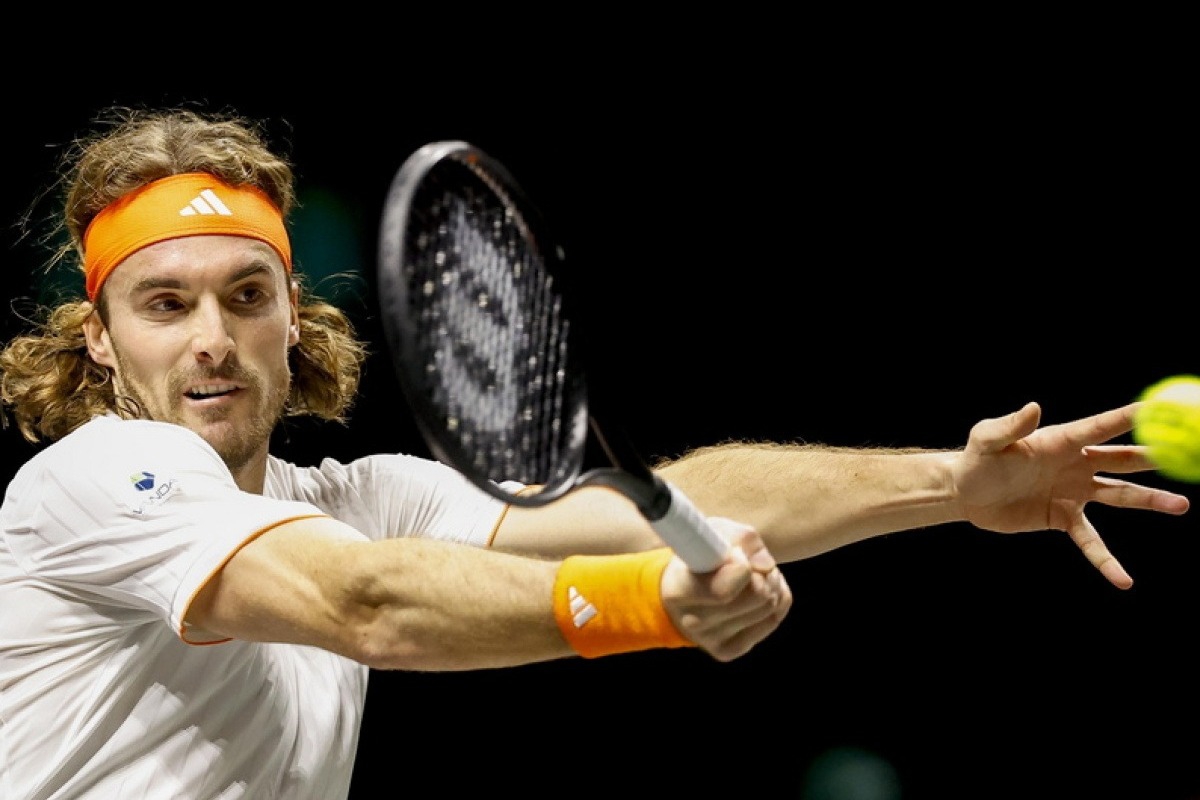 Αποκλείστηκε στην πρεμιέρα του στο Ντουμπάι ο Τσιτσιπάς, ηττήθηκε 2‑0 σετ από τον Ουμπέρ