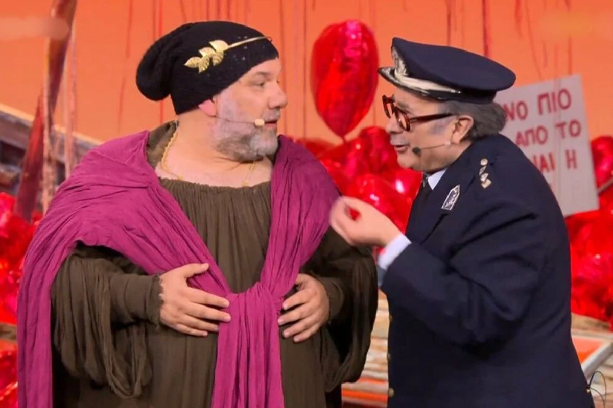 Γρηγόρης Αρναούτογλου: «Έχω αγχωθεί» ‑ Εμφανίστηκε στο «Αλ Τσαντίρι Νιουζ» και ξέχασε τα λόγια του