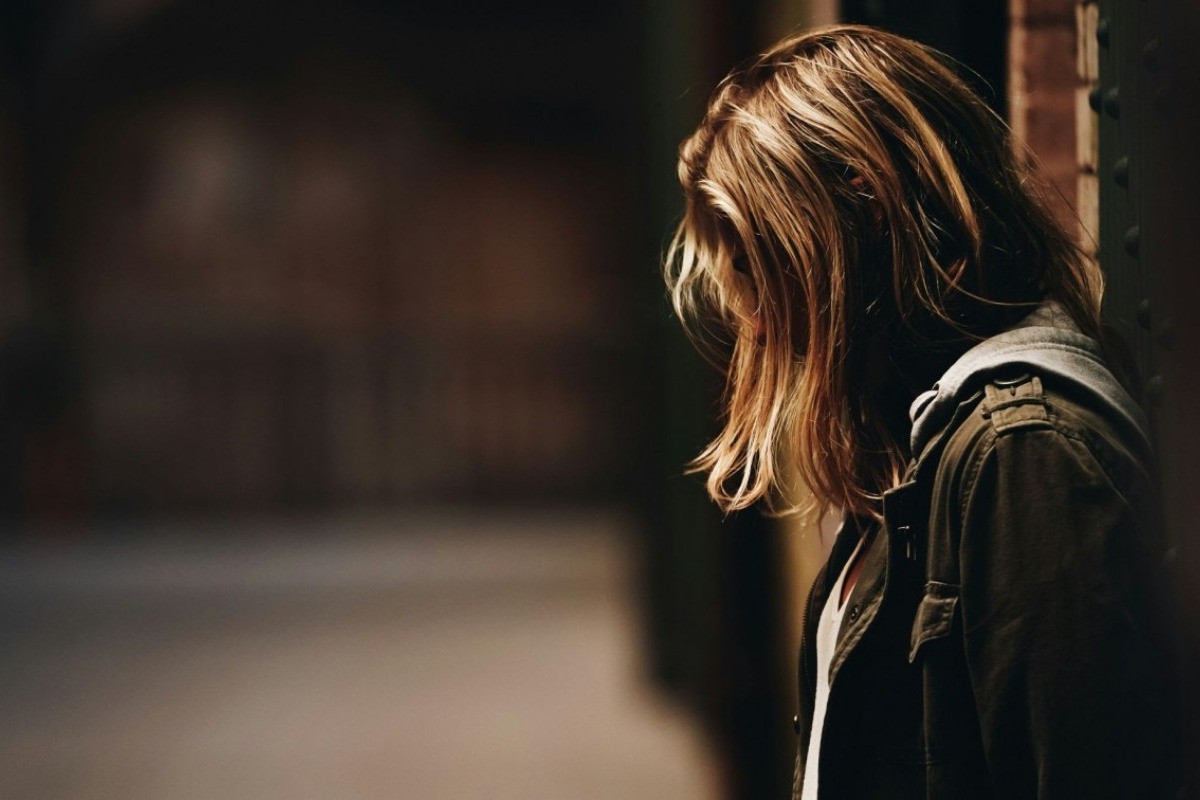 «Κωσταλέξι» στο Ηράκλειο: Σύζυγος και πεθερά την είχαν φυλακισμένη στο σπίτι ‑ Την παρακολουθούσαν