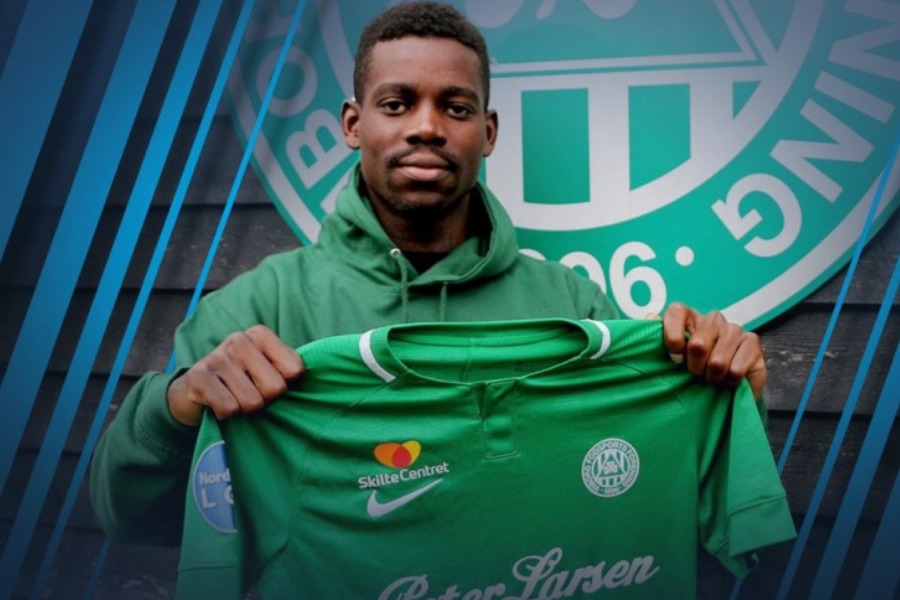 Ο «ποδοσφαιριστής» που κορόιδεψε 4 ομάδες σε 3 ηπείρους