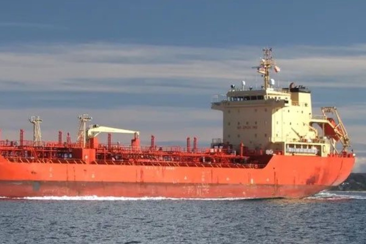 Περσικός: Χτυπήθηκε δεξαμενόπλοιο ‑ Αγνοείται ο καπετάνιος