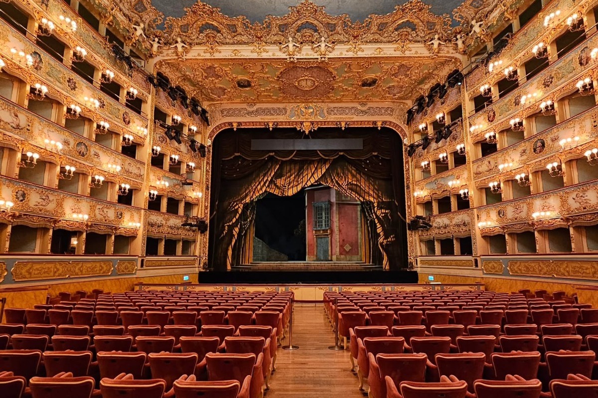 Κόβουν την ανάσα! Τα ωραιότερα θέατρα του κόσμου που μοιάζουν βγαλμένα από όνειρο