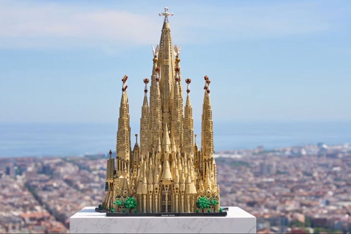 Η Lego λανσάρει σετ της Σαγράδα Φαμίλια με 12.060 τεμάχια ‑ το μεγαλύτερο στην ιστορία της