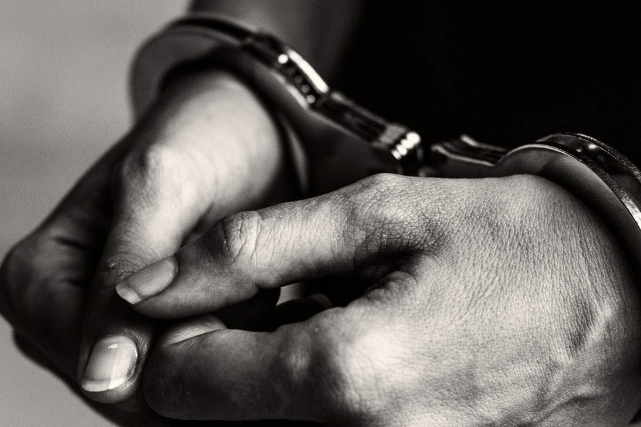 Θεσσαλονίκη: Καταδικάστηκε 22χρονος που επιτέθηκε στη σύντροφό του για ένα… follow στο Instagram