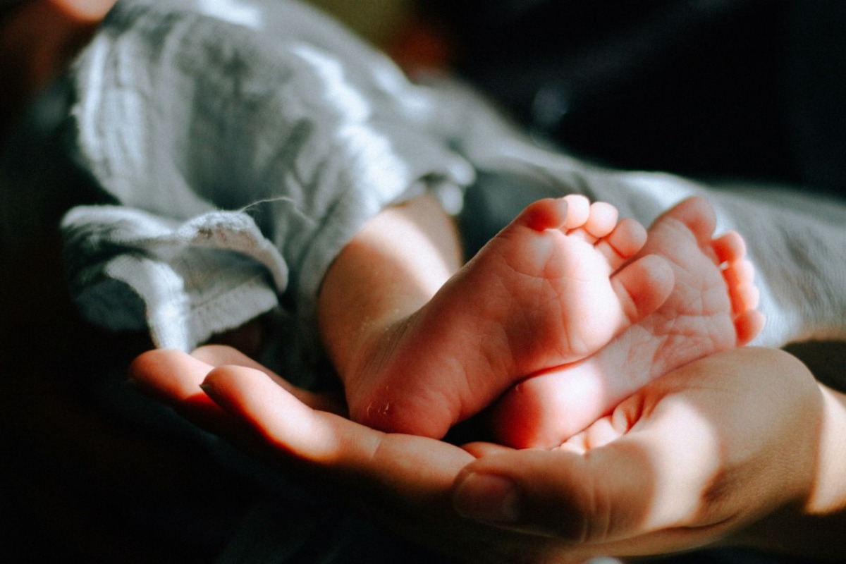 Βόλος: Θρίλερ με θάνατο βρέφους λίγο πριν τη γέννα ‑ Στο εδώλιο ο γιατρός