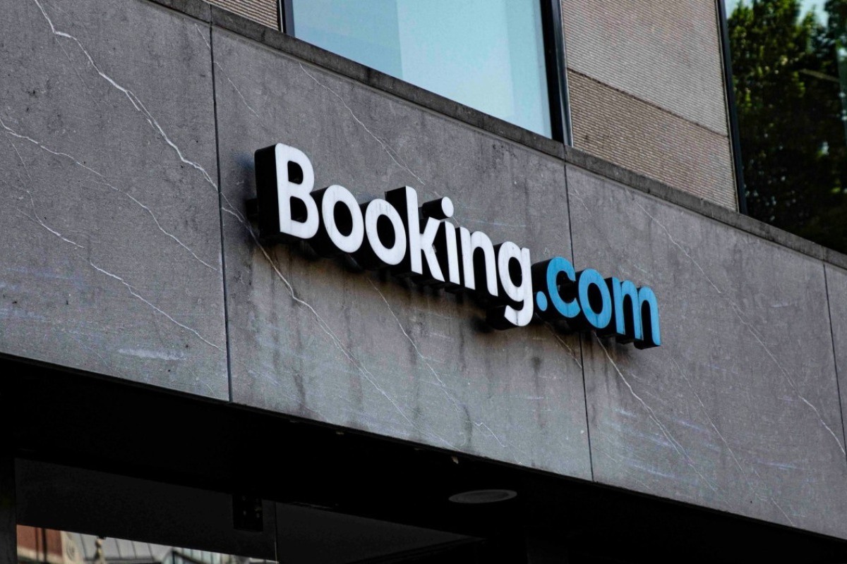 Συναγερμός στην Booking.com: Διέρρευσαν ονόματα, email, αριθμοί τηλεφώνου