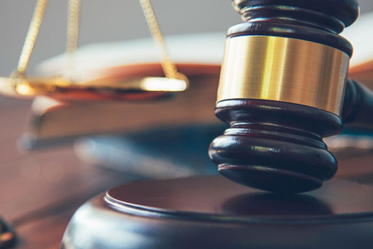 Ανδρας στο Βόλο επιτέθηκε και χτύπησε τη μητέρα του επειδή δεν είχε λεφτά να του πληρώσει το μηχανάκι