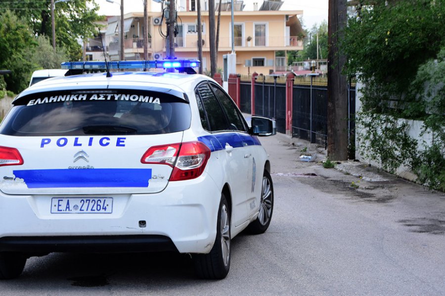 Εγκληματική οργάνωση με μέλη 17 έως 21 ετών νοίκιασαν σπίτι και το μετέτρεψαν σε τηλεφωνικό κέντρο» για απάτες ‑