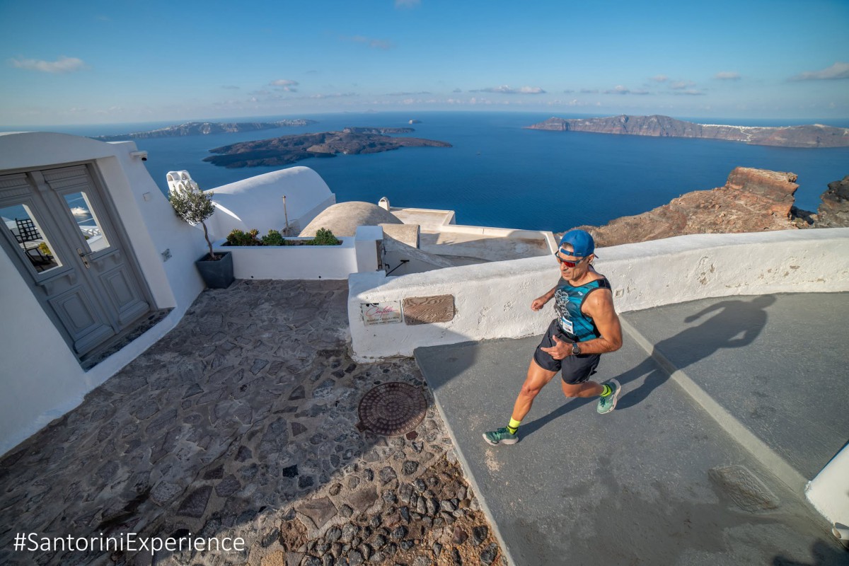 Santorini Experience 2026: Ποιες νέες διαδρομές έρχονται και πότε ξεκινούν οι εγγραφές