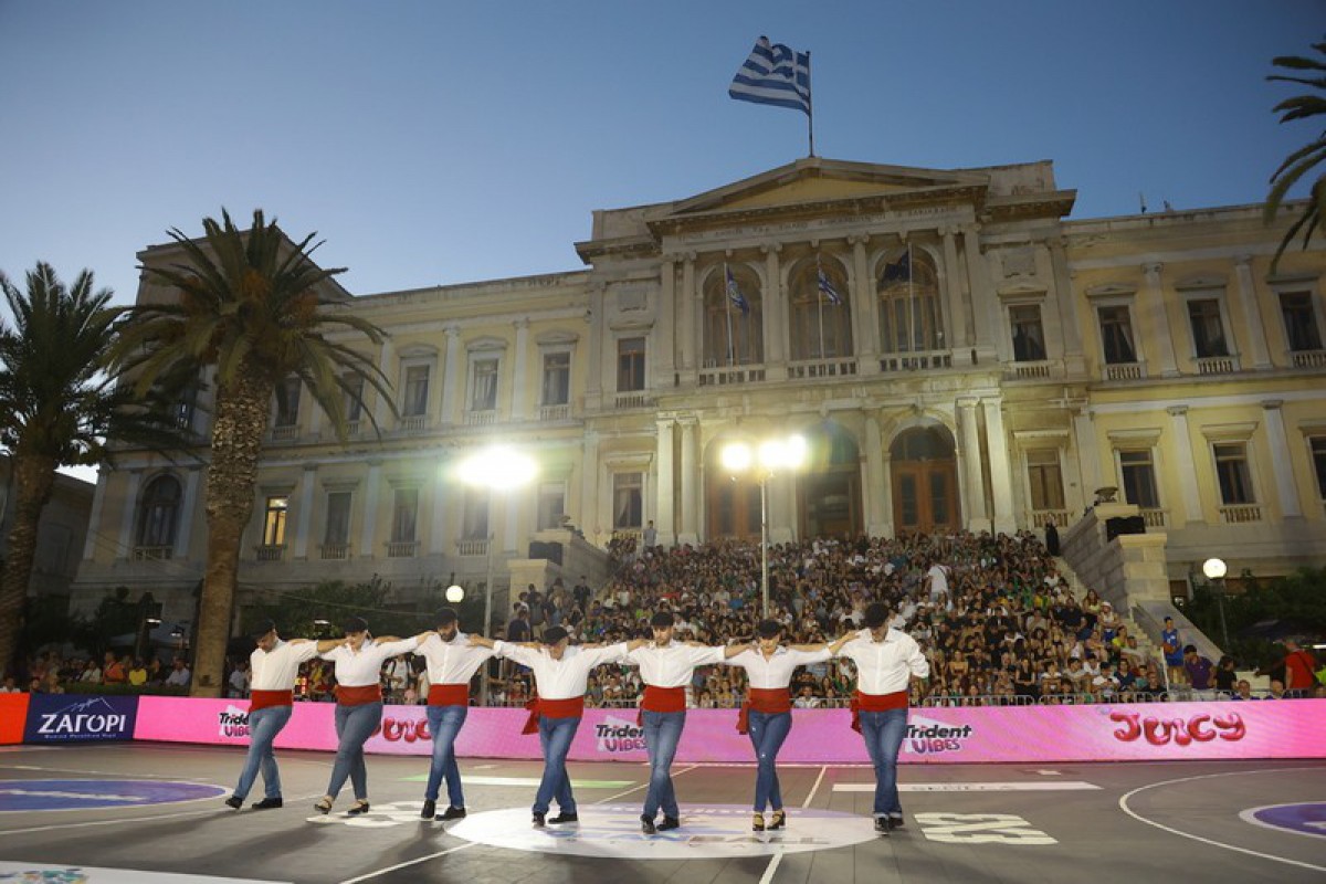 Με 193 ομάδες και 270 αγώνες το Stoiximan AegeanBall Festival κατέρριψε όλα τα ρεκόρ στη Σύρο!