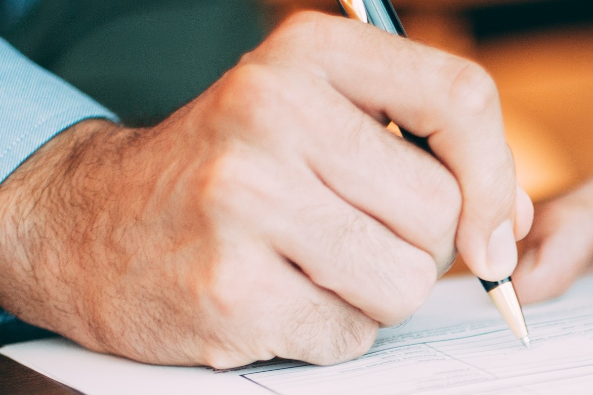 Έπεσε η υπογραφή Τραμπ: Τέλος το shutdown στις ΗΠΑ