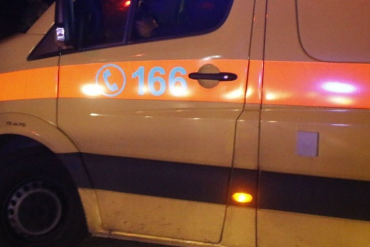 23χρονος έπεσε από μπαλκόνι στη Γαστούνη ‑ Νοσηλεύεται με κρανιοεγκεφαλικές κακώσεις