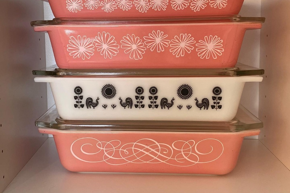 Αυτά τα vintage Pyrex πιάτα μπορεί να αξίζουν χιλιάδες ευρώ