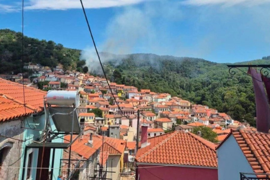 Φωτιά στη Μυτιλήνη ‑ Ήχησε το 112