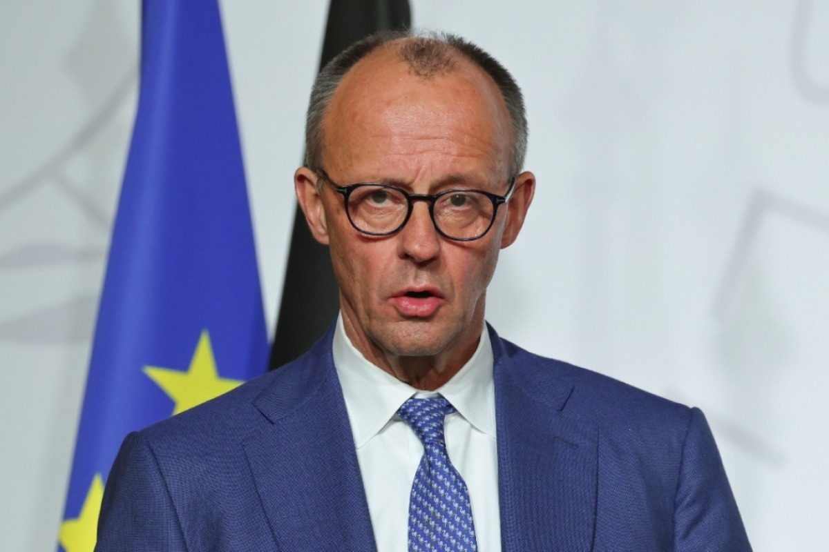 Ιράν: «Ίσως παρακολουθούμε τις τελευταίες ημέρες και εβδομάδες αυτού του καθεστώτος», εκτιμά ο Μερτς