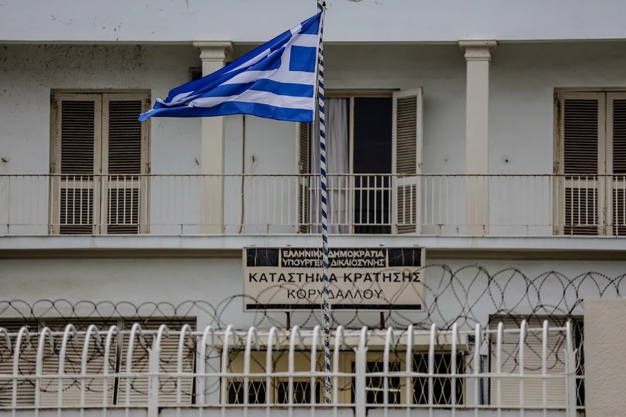 Νεκροί δύο κρατούμενοι από υπερβολική δόση ναρκωτικών στις φυλακές Κορυδαλλού