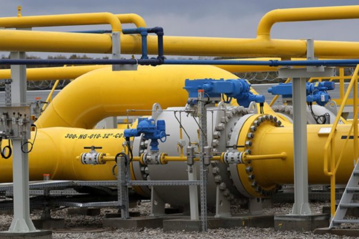 Το φυσικό αέριο υποχωρεί σχεδόν 20%, στα προ‑πολέμου επίπεδα και ακολουθεί την «βίαιη» πτώση του πετρελαίου