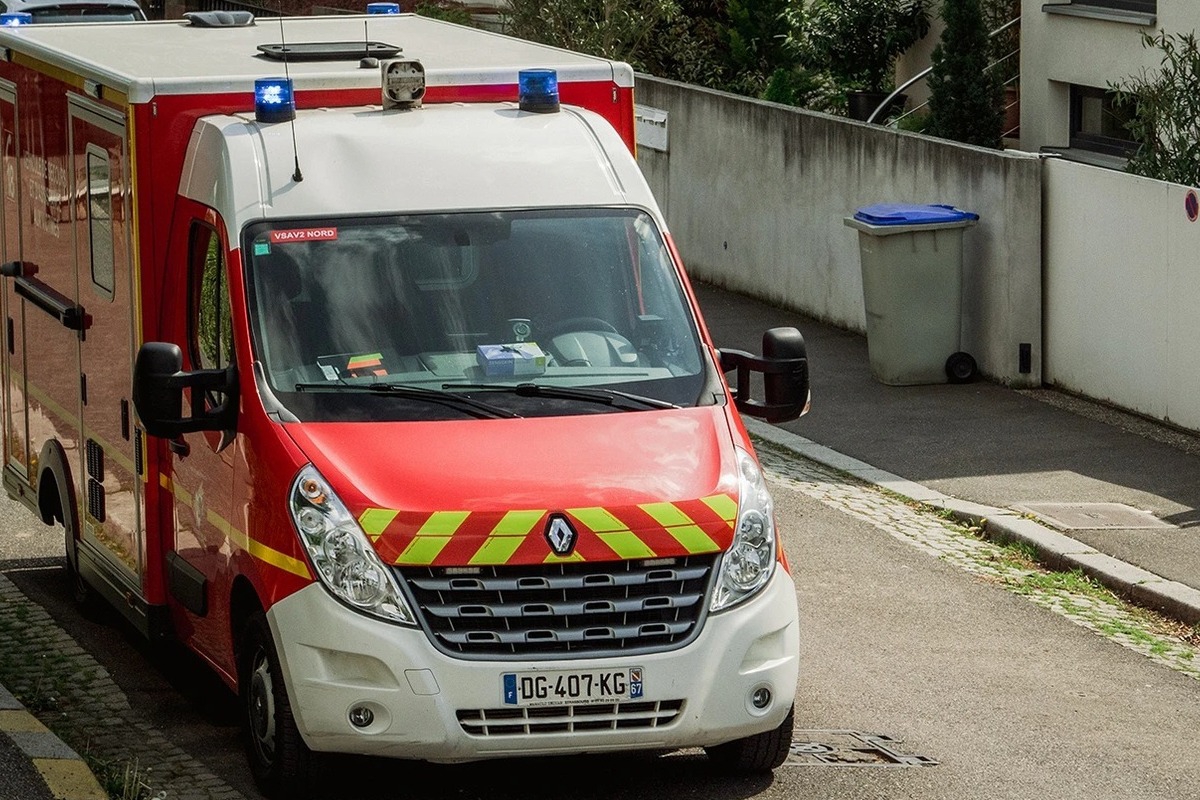 Συναγερμός στις γαλλικές αρχές: Ανδρας επιτέθηκε με μαχαίρι σε επιβάτη που κοιμόταν μέσα στο τρένο