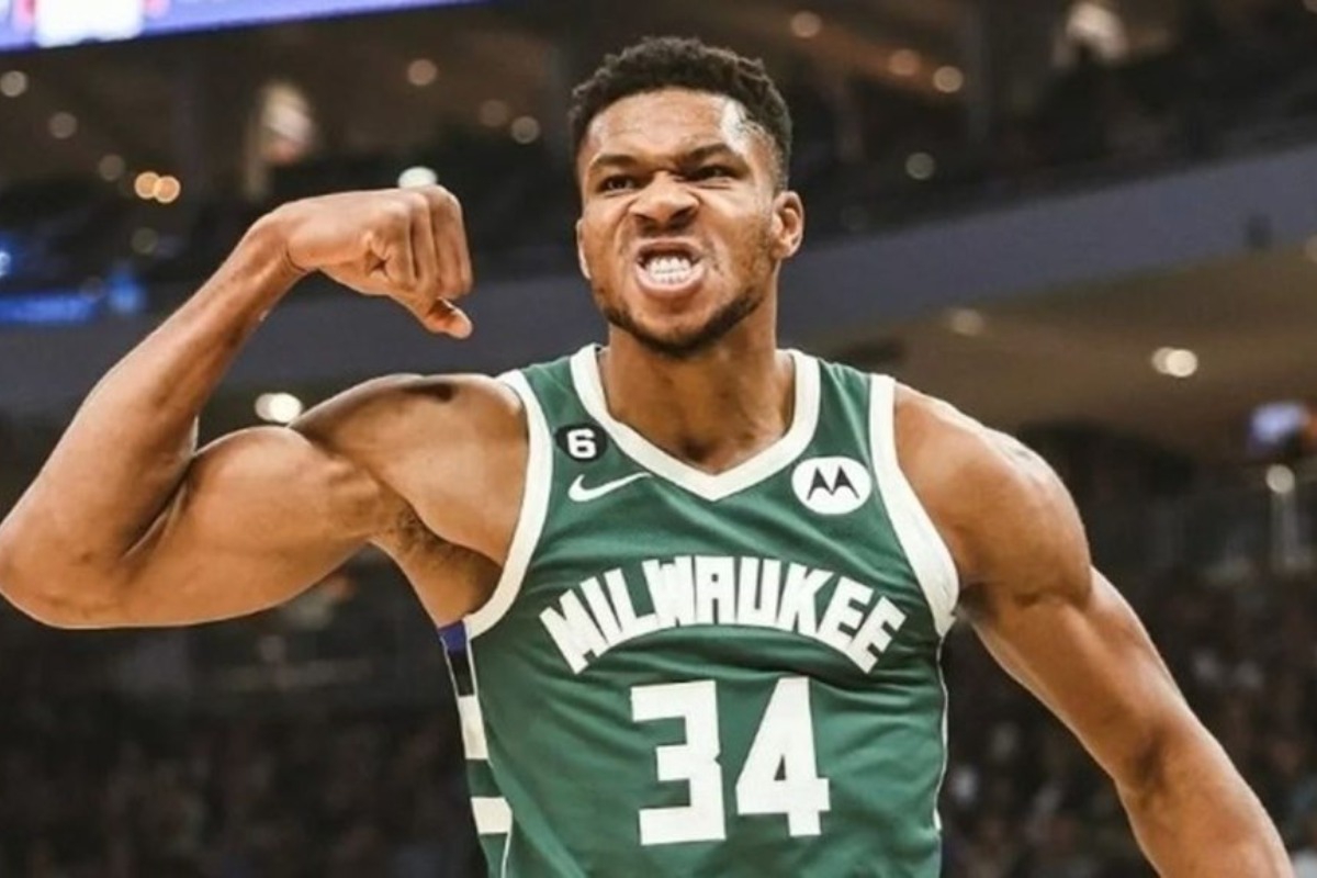 Ο Γιάννης Αντετοκούνμπο «έσβησε» τον Λεμπρόν Τζέιμς, η τάπα και το κλέψιμο που έκριναν το «διπλό» των Μπακς