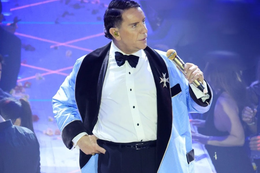 Γιώργος Μαζωνάκης: Νοσηλεύεται για τρίτη ημέρα ‑ Τι λένε οι γιατροί