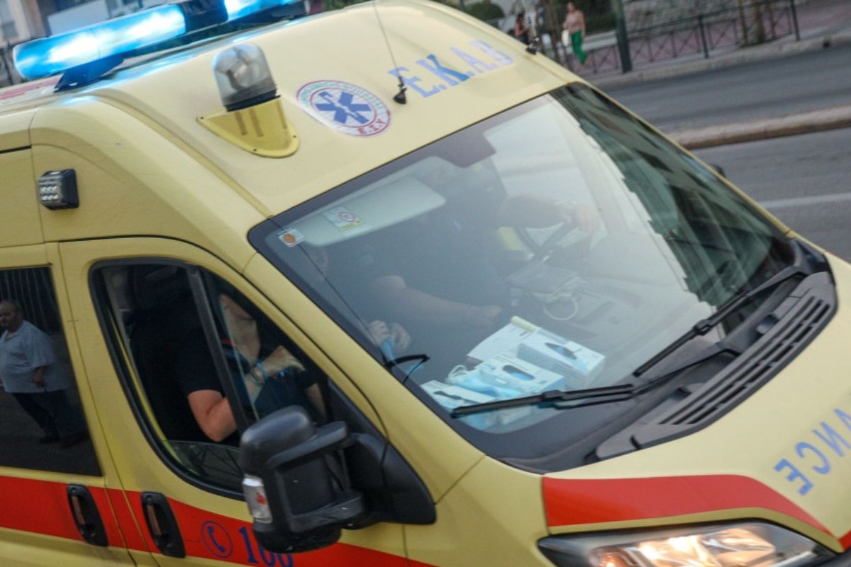 Λόφος Φιλοπάππου: Συναγερμός μετά από επεισόδιο μεταξύ δύο ανδρών ‑ Στο νοσοκομείο ένας τραυματίας