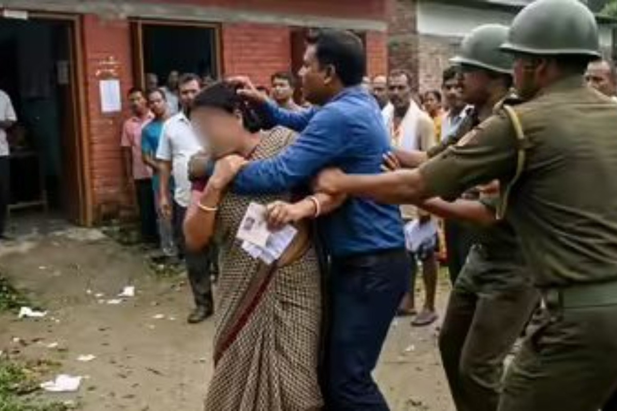 Περίμενε 5 ώρες έξω από εκλογικό τμήμα τη σύζυγό του που «κλέφτηκε» με άλλον πριν από 2 χρόνια