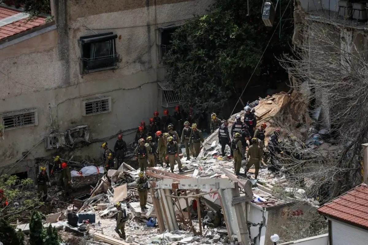 Ιράν: Λέει «όχι» στην εκεχειρία και ζητά μόνιμο τέλος του πολέμου – Τραμπ: Οριστική διορία την Τρίτη