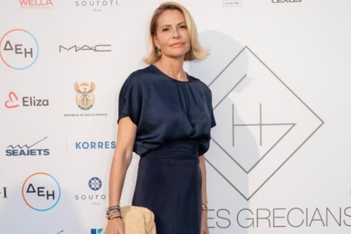 Τζένη Μπαλατσινού ‑ Βασίλης Κικίλιας: Το βίντεο από τον χορό τους στο γλέντι της Πάτμου