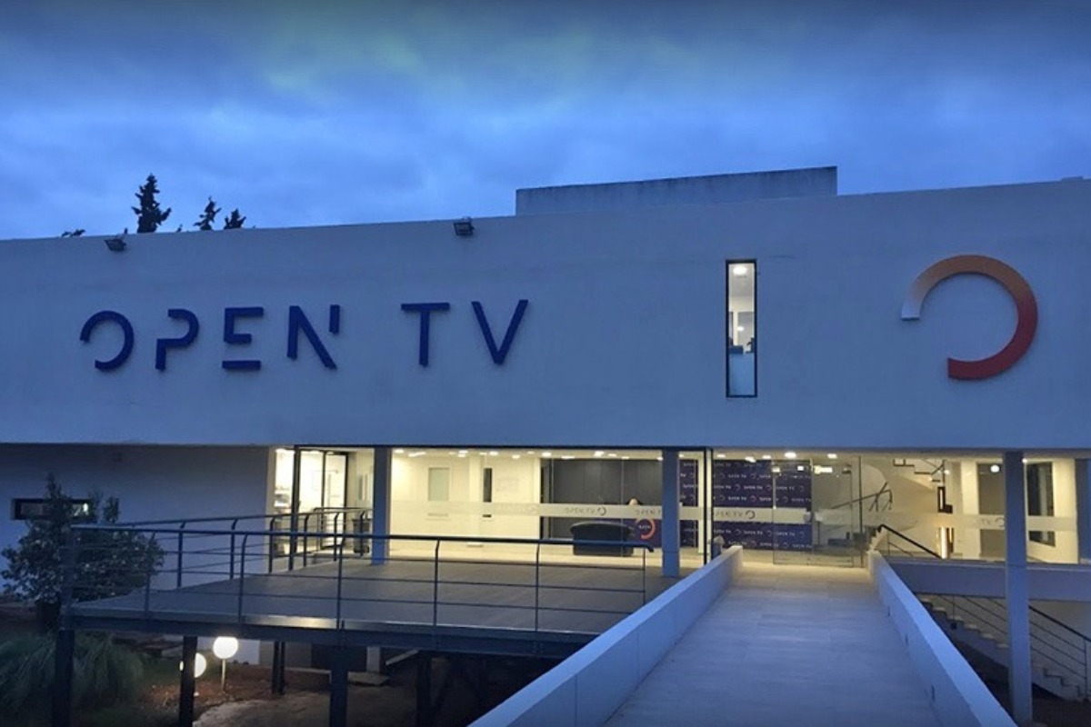 Έκρηξη στο OPEN: Στο νοσοκομείο με σοβαρά τραύματα η Μίνα Καραμήτρου