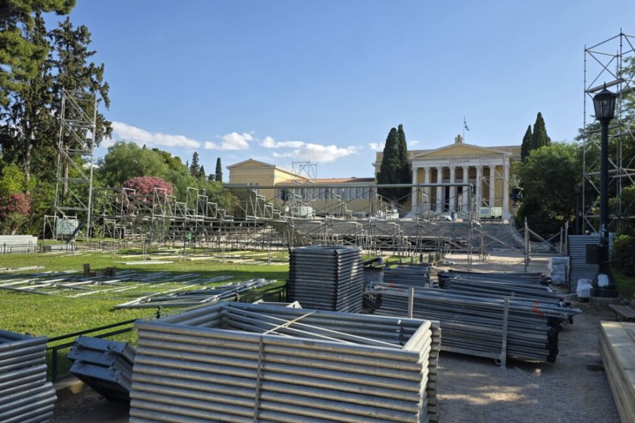 Κατεδαφίζεται εσπευσμένα το νέο αμφιθέατρο του Ζαππείου – ακυρώνονται όλες οι προγραμματισμένες εκδηλώσεις