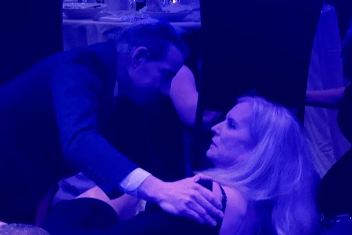 Επίθεση σε δείπνο παρουσία Τραμπ: Βουλευτής «προστάτευσε ηρωικά» την κόρη του Κένεντι