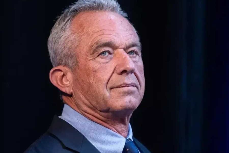 «Παλιά σνίφαρα κοκαΐνη από καπάκια τουαλέτας»: Νέες αντιδράσεις στις ΗΠΑ για τη δήλωση του Ρόμπερτ Φ. Κένεντι Jr.