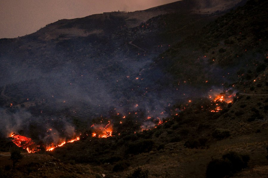 «Κόκκινος συναγερμός» για φωτιές την Τετάρτη 05/08: Στο Red Code η Αττική και τρεις ακόμη περιοχές