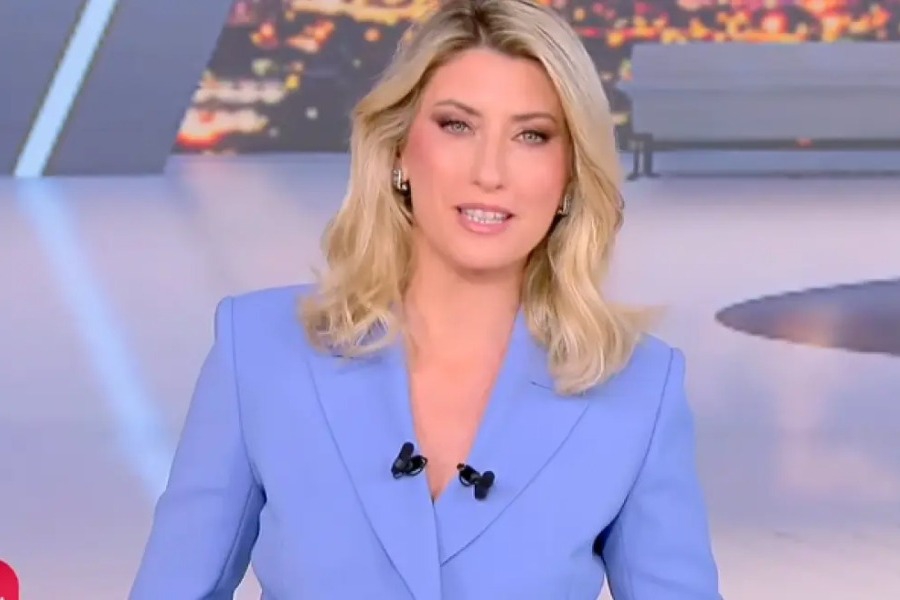 Ο Αλέξης Παπαχελάς αποχαιρέτησε on air τη Σία Κοσιώνη από τον ΣΚΑΪ