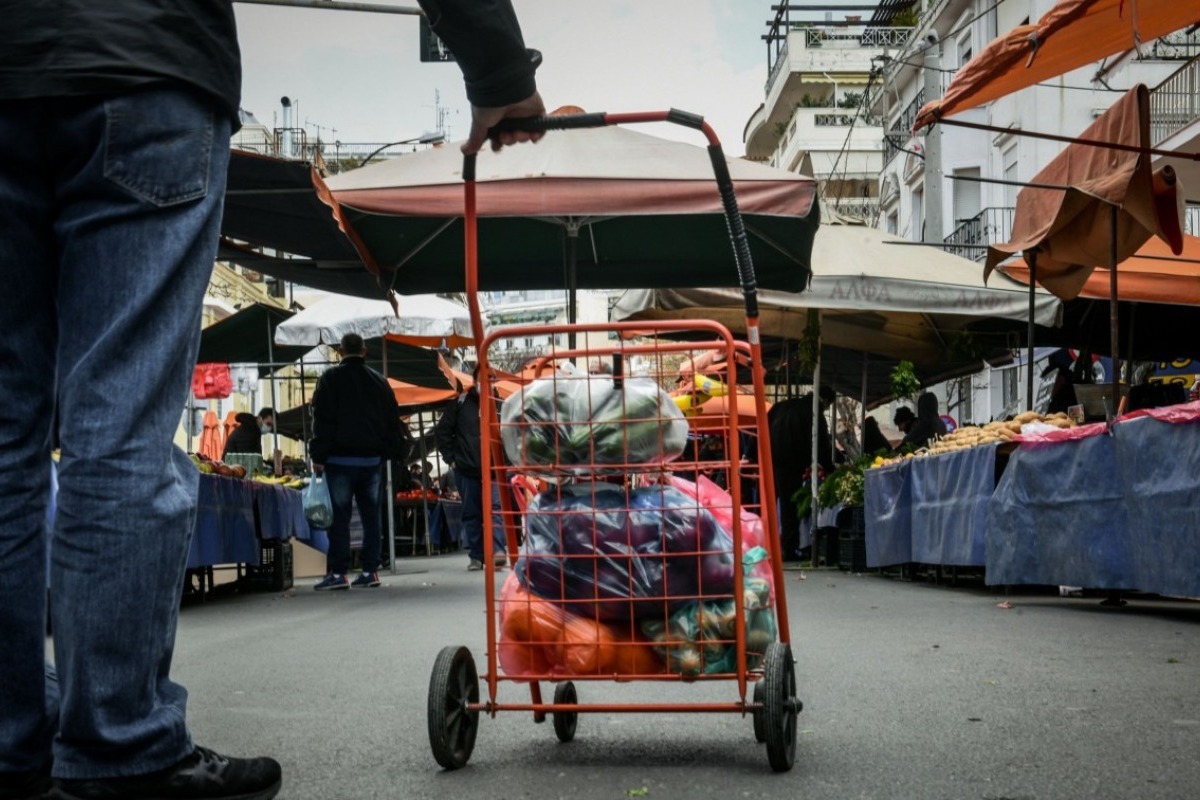 «Κατεβάζουν ρολά» οι λαϊκές αγορές από τις 7 Ιανουαρίου ‑ Το πρόγραμμα των απεργιακών κινητοποιήσεων