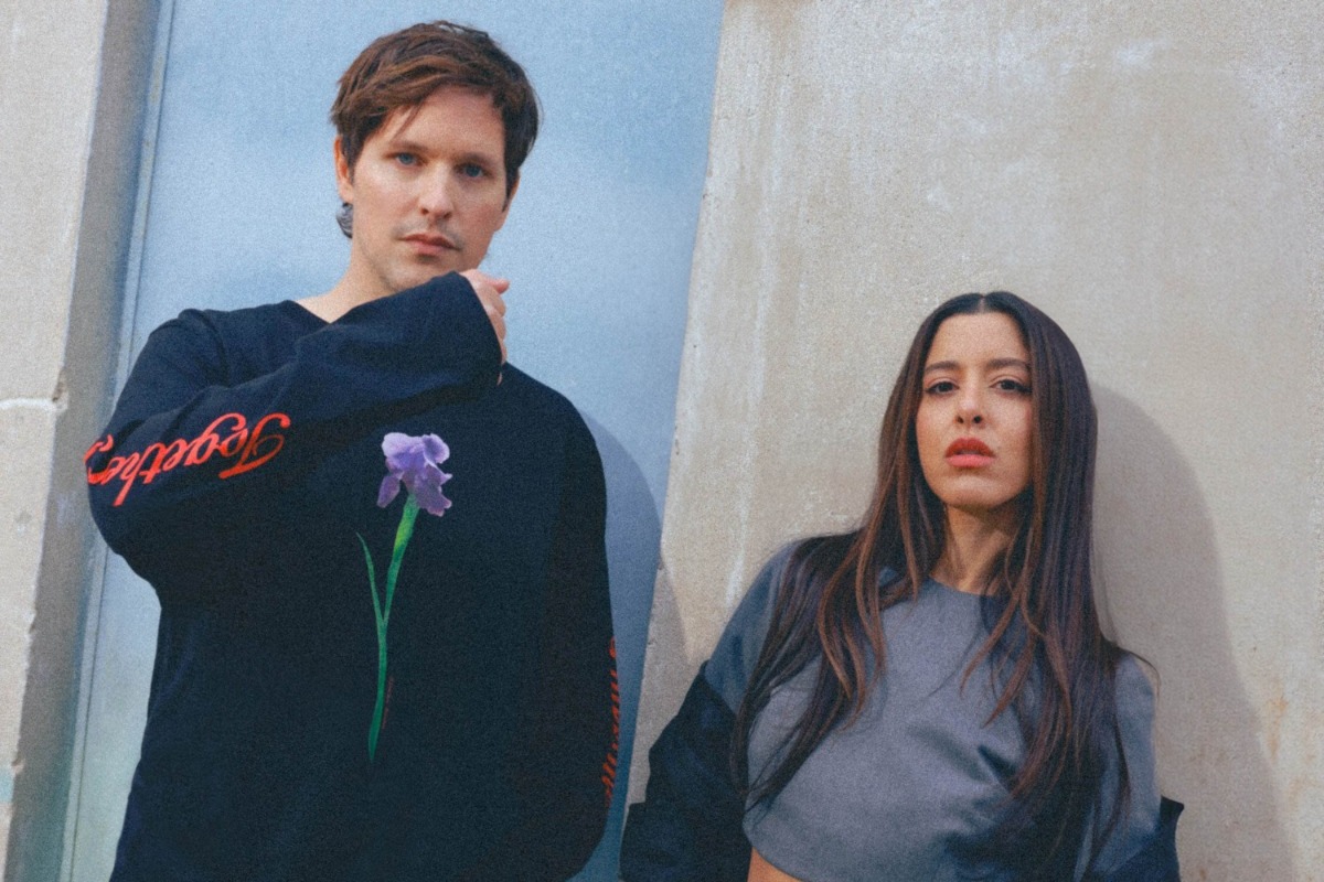 Μαρίνα Σάττι x Leon of Athens ‑ «Εδώ»