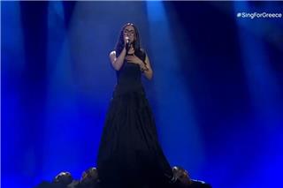 Eurovision: Συγκίνησε ξανά η Klavdia με την «Αστερομάτα» - Η εμφάνιση στον Α’ ημιτελικό της ΕΡΤ