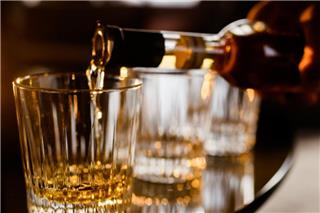 Ηράκλειο: 16χρονος κατέρρευσε μετά από κατανάλωση αλκοόλ σε σχολική εκδρομή