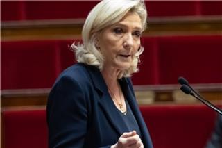 Μαρίν Λεπέν: «Αν εκλεγώ, θα αποσύρω τη Γαλλία από τη στρατιωτική διοίκηση του ΝΑΤΟ»
