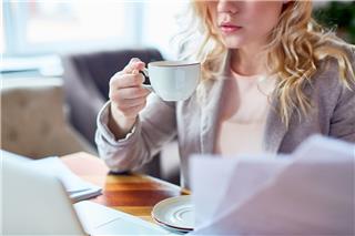 Αν νιώθεις εξάντληση το απόγευμα, δοκίμασε αυτό αντί για δεύτερο καφέ