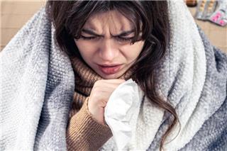 Πότε πραγματικά κινδυνεύεις να κολλήσεις γρίπη