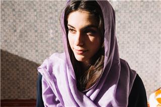 Γυναίκες στο Ιράν: Η μαντίλα πέφτει σιγά-σιγά, αλλά τίποτα δεν αλλάζει