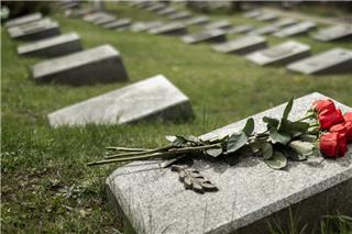 Σοκ στην Ιταλία: Ανοιξαν τον τάφο δολοφονημένου μοντέλου - Αδιανόητο αυτό που ακολούθησε