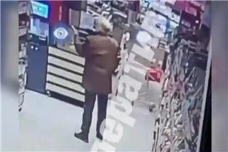 Ουκρανία: Ένοπλος άνοιξε πυρ σε σούπερ μάρκετ στο Κίεβο