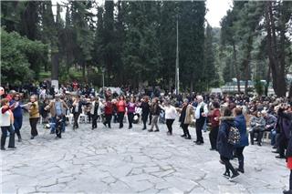 Κούλουμα παντού: Σαρακοστιανά κεράσματα, μουσική και χορός από τον λόφο Φιλοπάππου μέχρι τον Λαγκαδά – Όλες οι εκδηλώσεις