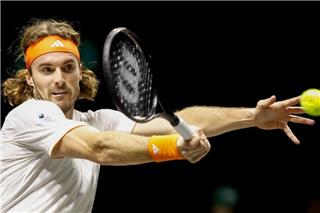 Στέφανος Τσιτσιπάς: Απέκλεισε τον Μεντβέντεφ και προκρίθηκε στους «8» στο Κατάρ!