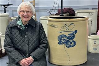 Πώς ένα… πιθάρι άλλαξε τη ζωή μίας 91χρονης και των συγγενών της – Νόμιζε ότι άξιζε μόνο 100 δολάρια