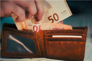 Αυξήθηκε το επίδομα ασθένειας - Πόσα χρήματα θα παίρνουν πλέον οι εργαζόμενοι