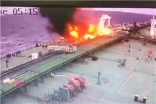 Η στιγμή της έκρηξης drone στο ελληνόκτητο τάνκερ «Delta Harmony» στη Μαύρη Θάλασσα: Βίντεο στο Telegram